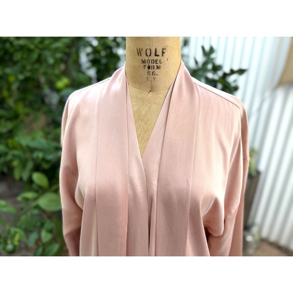 NWOT Quince Blush Pink Silk Long Sleeve Above the Knee Wrap Robe Size One Size - Picture 4 of 12